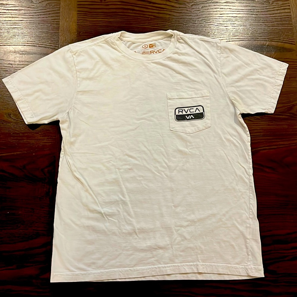 RVCA t-shirt